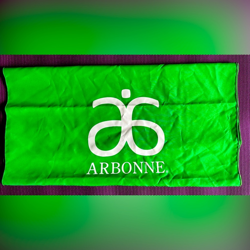 Arbonne Table Runner